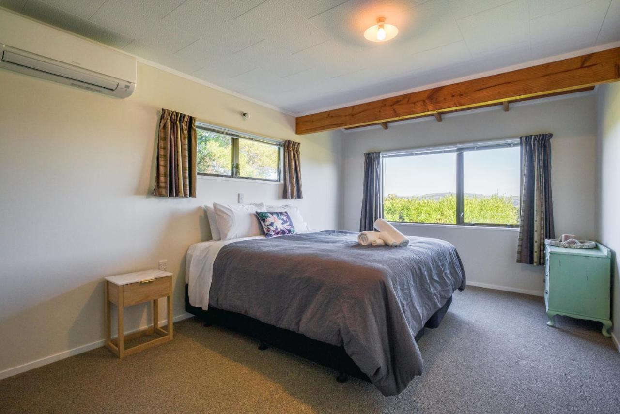 Villa Tranquil Retreat Lago Lago Taupo Exterior foto